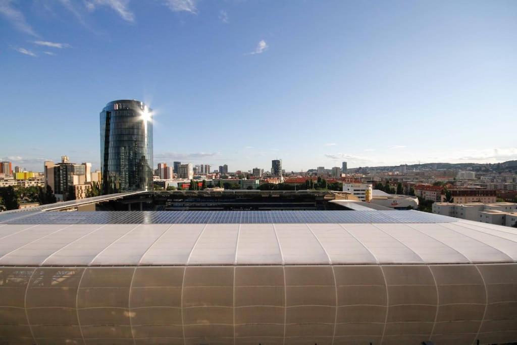 Apartment In Bratislava With Free Parking Ngoại thất bức ảnh