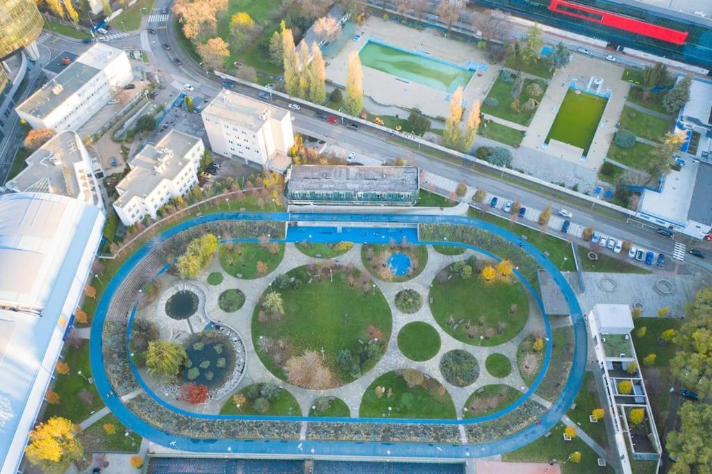 Apartment In Bratislava With Free Parking Ngoại thất bức ảnh